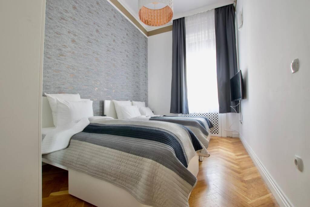 Premium Apartment By Hi5-Vaci Str. 3 Bedroom Budapesta Exterior foto